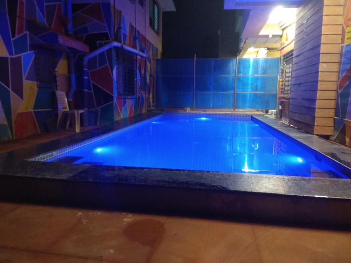 Hotel Phoenix 로나발라 외부 사진